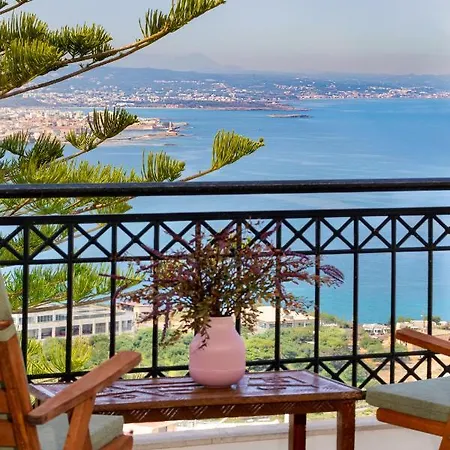 Sunset With Sea View ハニア